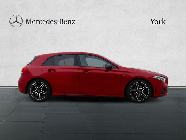 MERCEDES-BENZ A Class Photo 7