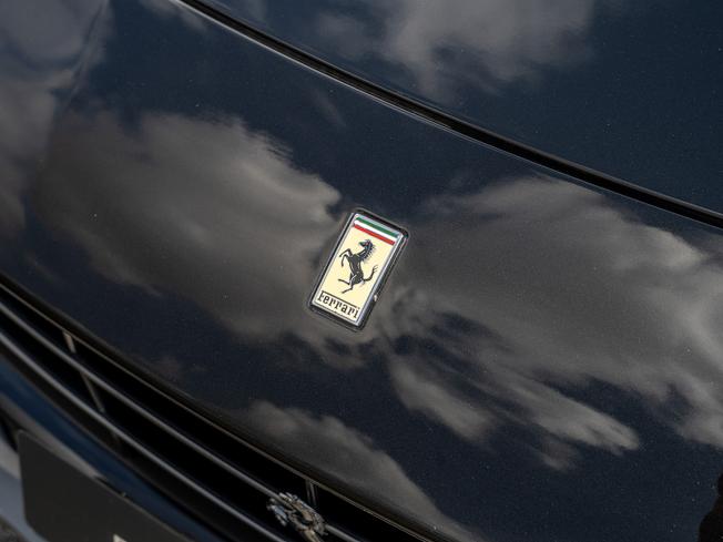 FERRARI F12 Berlinetta Photo 34