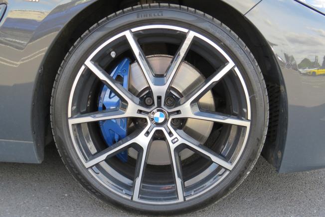 BMW 8 Series Photo 44
