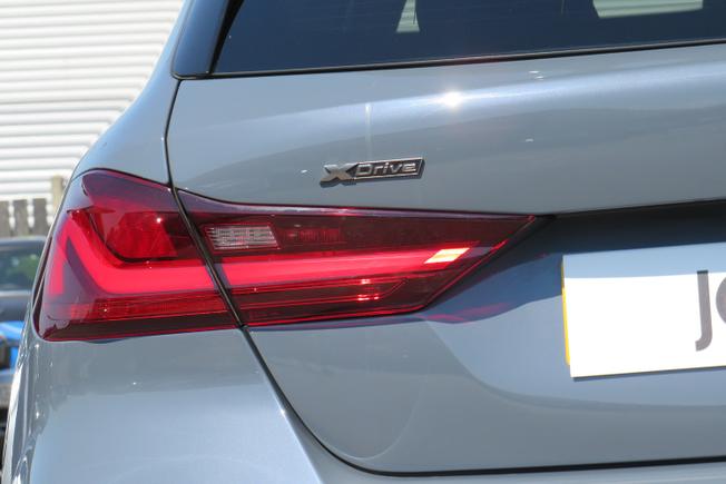 BMW 1 Series Photo 14