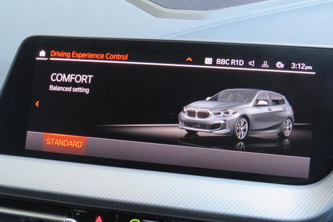 BMW 1 Series Photo 27
