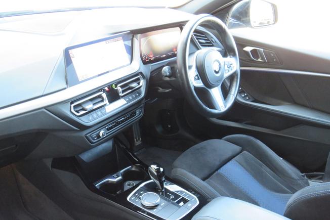 BMW 1 Series Photo 42