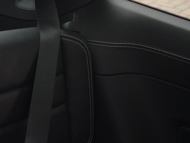 PORSCHE 911 Photo 17