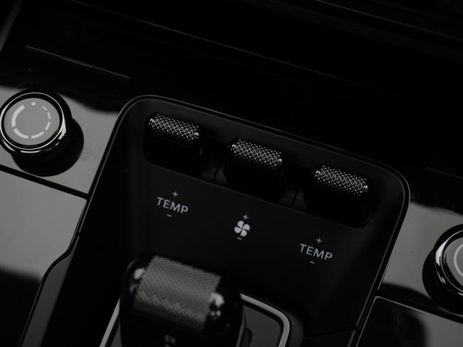 PORSCHE 911 Photo 35