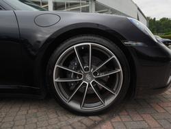 PORSCHE 911 Photo 4