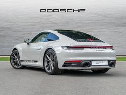 PORSCHE 911 Photo 2