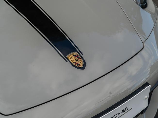 PORSCHE 911 Photo 34
