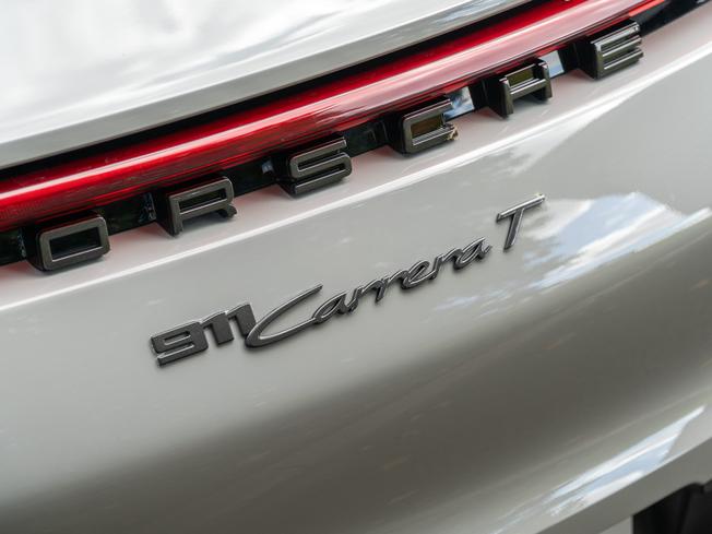 PORSCHE 911 Photo 41