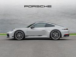 PORSCHE 911 Photo 5
