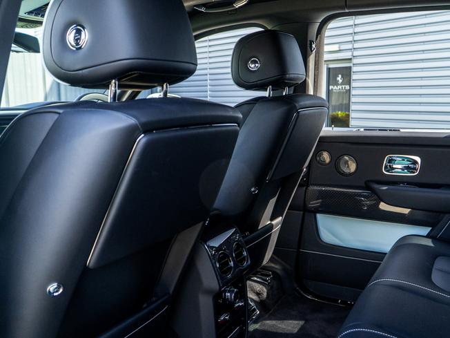ROLLS-ROYCE Cullinan Photo 21