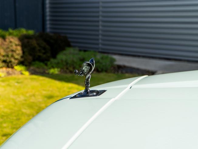 ROLLS-ROYCE Cullinan Photo 36