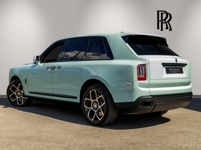ROLLS-ROYCE Cullinan Photo 42