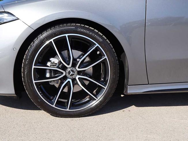 MERCEDES-BENZ A CLASS Photo 14