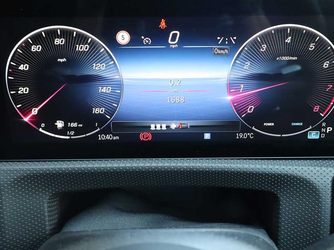 MERCEDES-BENZ A CLASS Photo 4
