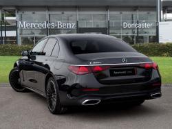 MERCEDES-BENZ E Class Photo 2