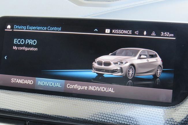 BMW 1 Series Photo 26