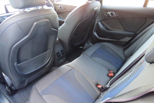 BMW 1 Series Photo 34