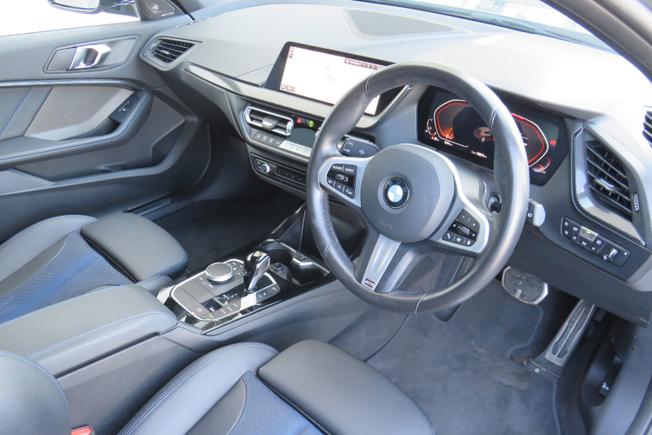 BMW 1 Series Photo 42