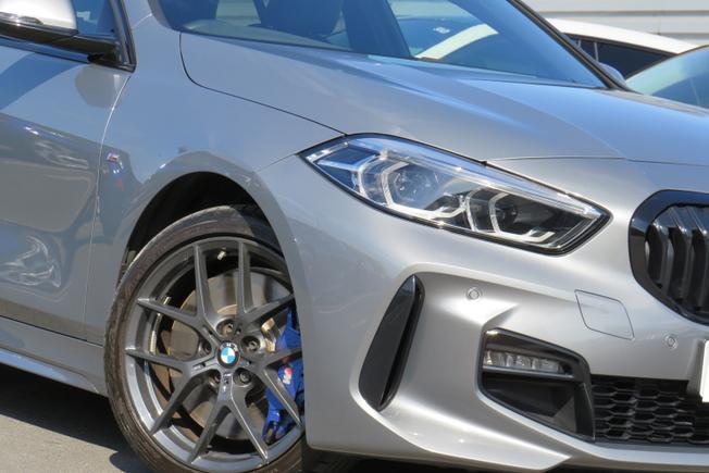 BMW 1 Series Photo 6