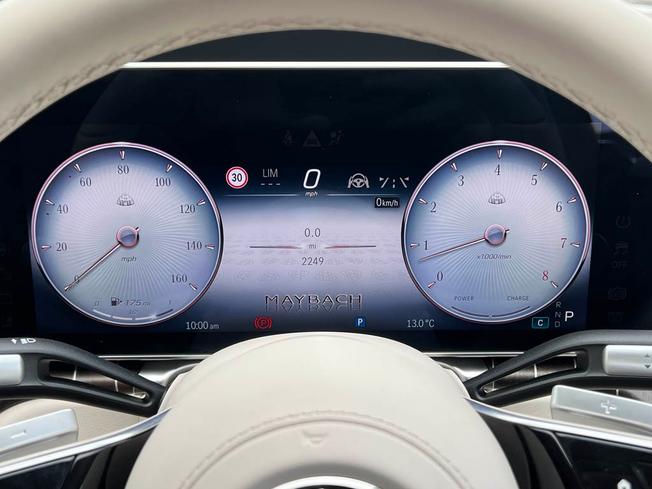MERCEDES-BENZ Maybach S Class Photo 4