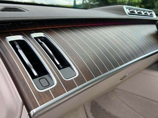 MERCEDES-BENZ Maybach S Class Photo 44
