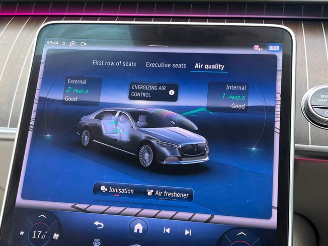 MERCEDES-BENZ Maybach S Class Photo 50
