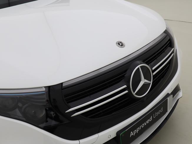 MERCEDES-BENZ Eqc Photo 18