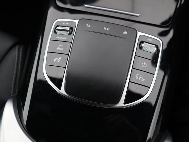 MERCEDES-BENZ Eqc Photo 29
