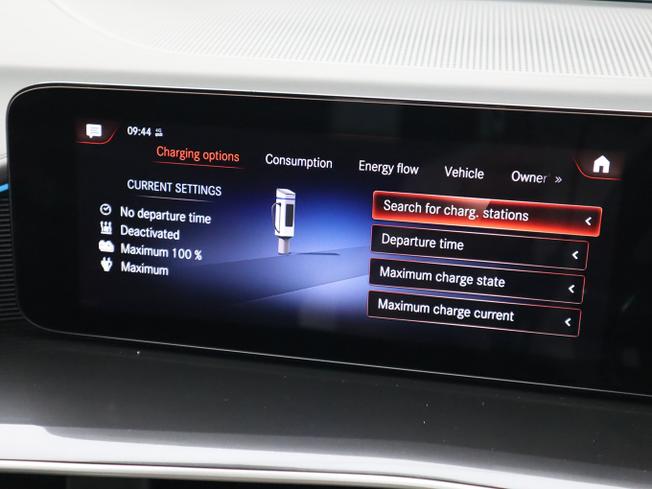 MERCEDES-BENZ Eqc Photo 35