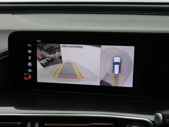 MERCEDES-BENZ Eqc Photo 37