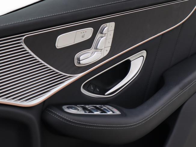 MERCEDES-BENZ Eqc Photo 41