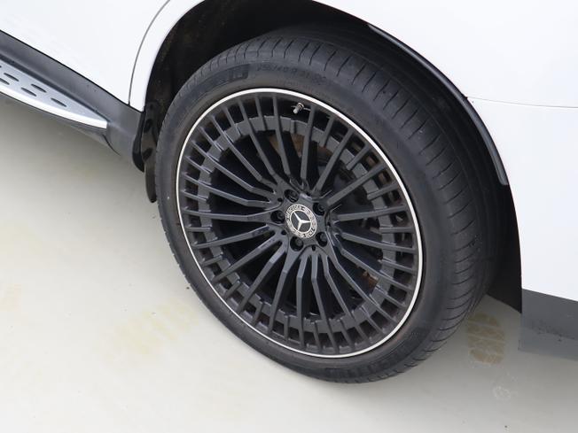 MERCEDES-BENZ Eqc Photo 6