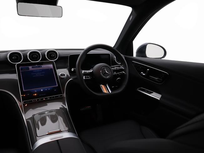 MERCEDES-BENZ Glc Photo 23