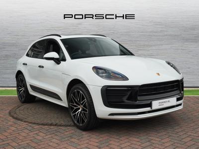 2023 PORSCHE Macan 2.0T SUV 5dr Petrol PDK 4WD Euro 6 (s/s) (265 ps) at JCT600