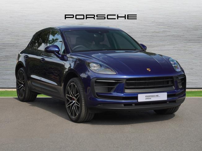 PORSCHE Macan Photo 1