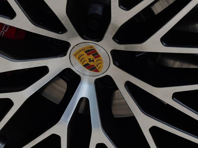 PORSCHE Macan Photo 27