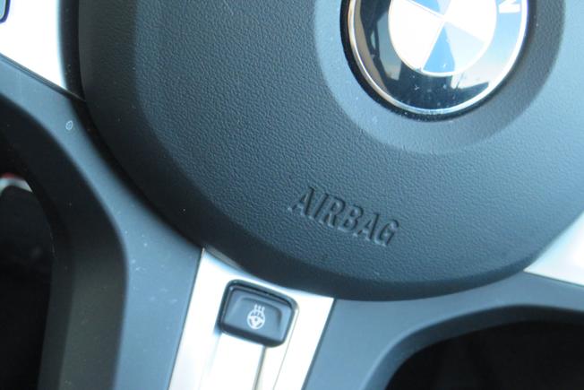BMW 3 Series Photo 18