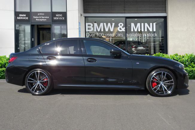 BMW 3 Series Photo 3