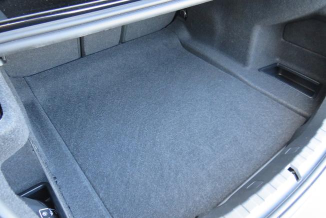 BMW 3 Series Photo 39