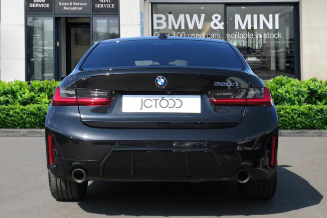 BMW 3 Series Photo 5