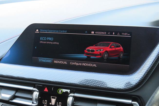 BMW 1 Series Photo 27