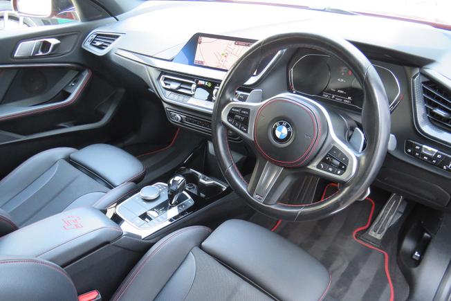 BMW 1 Series Photo 33