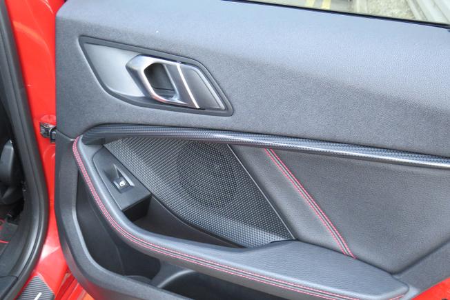 BMW 1 Series Photo 38