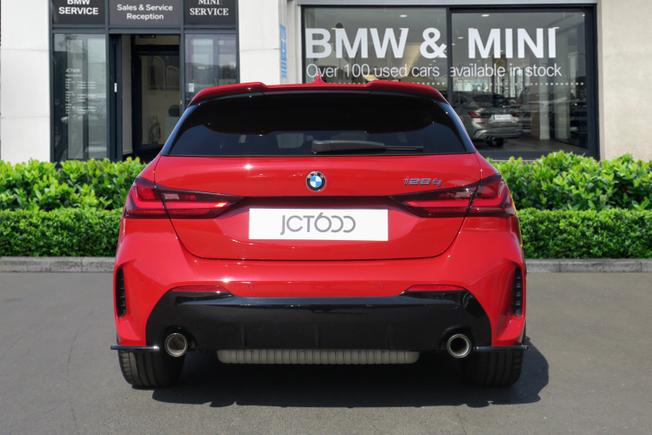 BMW 1 Series Photo 5