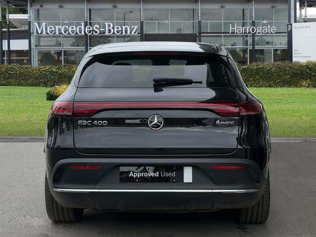 MERCEDES-BENZ EQC Photo 11