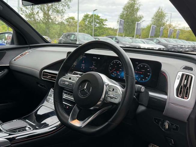 MERCEDES-BENZ EQC Photo 41