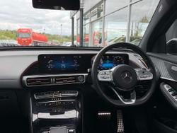 MERCEDES-BENZ EQC Photo 5