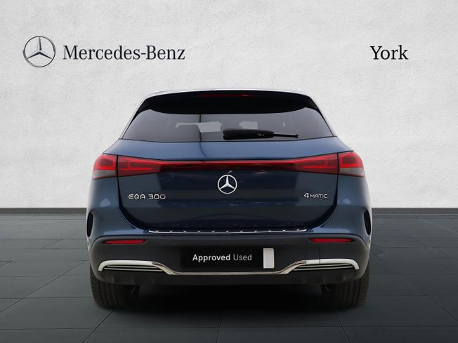 MERCEDES-BENZ Eqa Photo 11