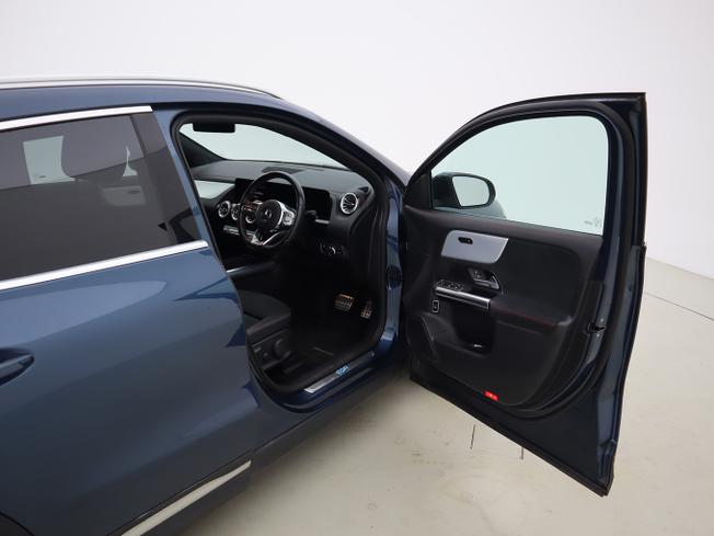MERCEDES-BENZ Eqa Photo 17