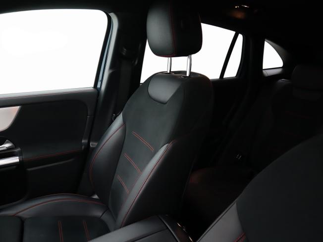 MERCEDES-BENZ Eqa Photo 20